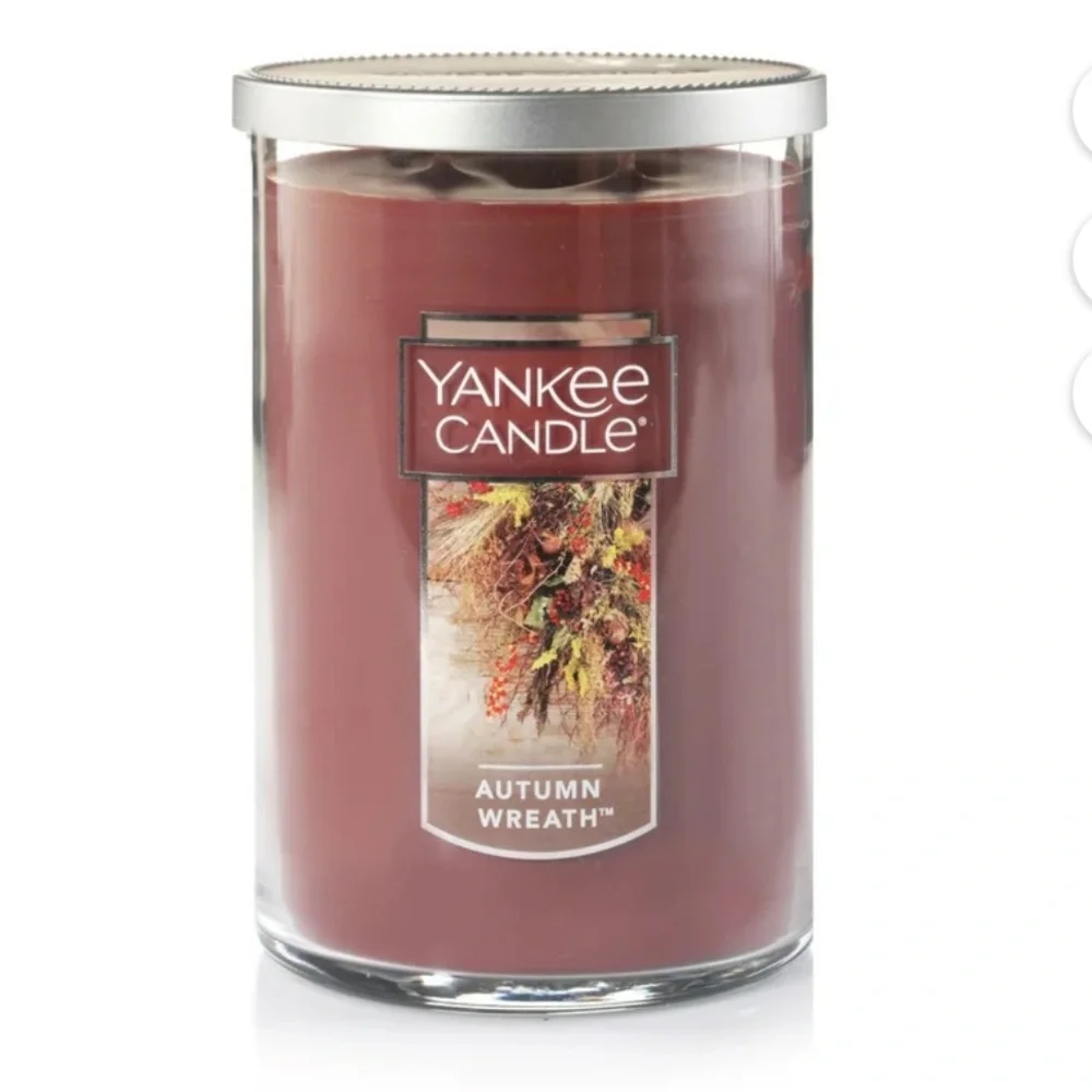 Yankee Candle Autumn Wreath Large 2-Wick Tumbler - Deep Red